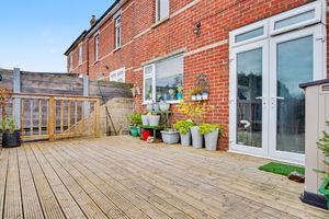 Raised Sun Deck- click for photo gallery